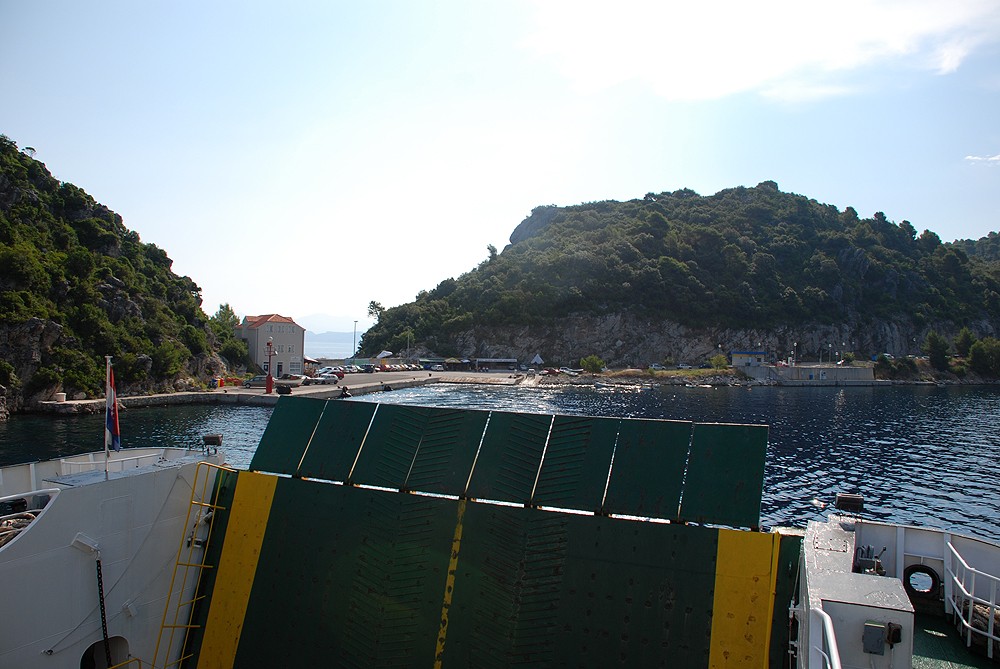 NEXT IMAGE