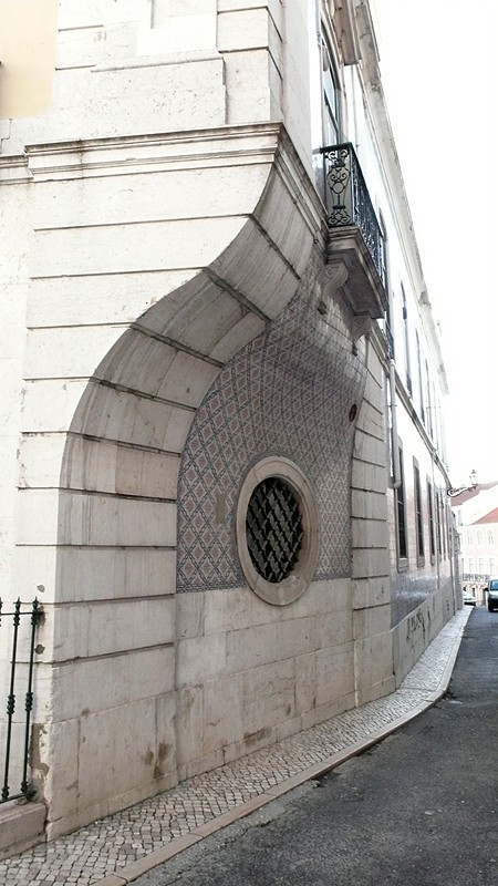 NEXT IMAGE